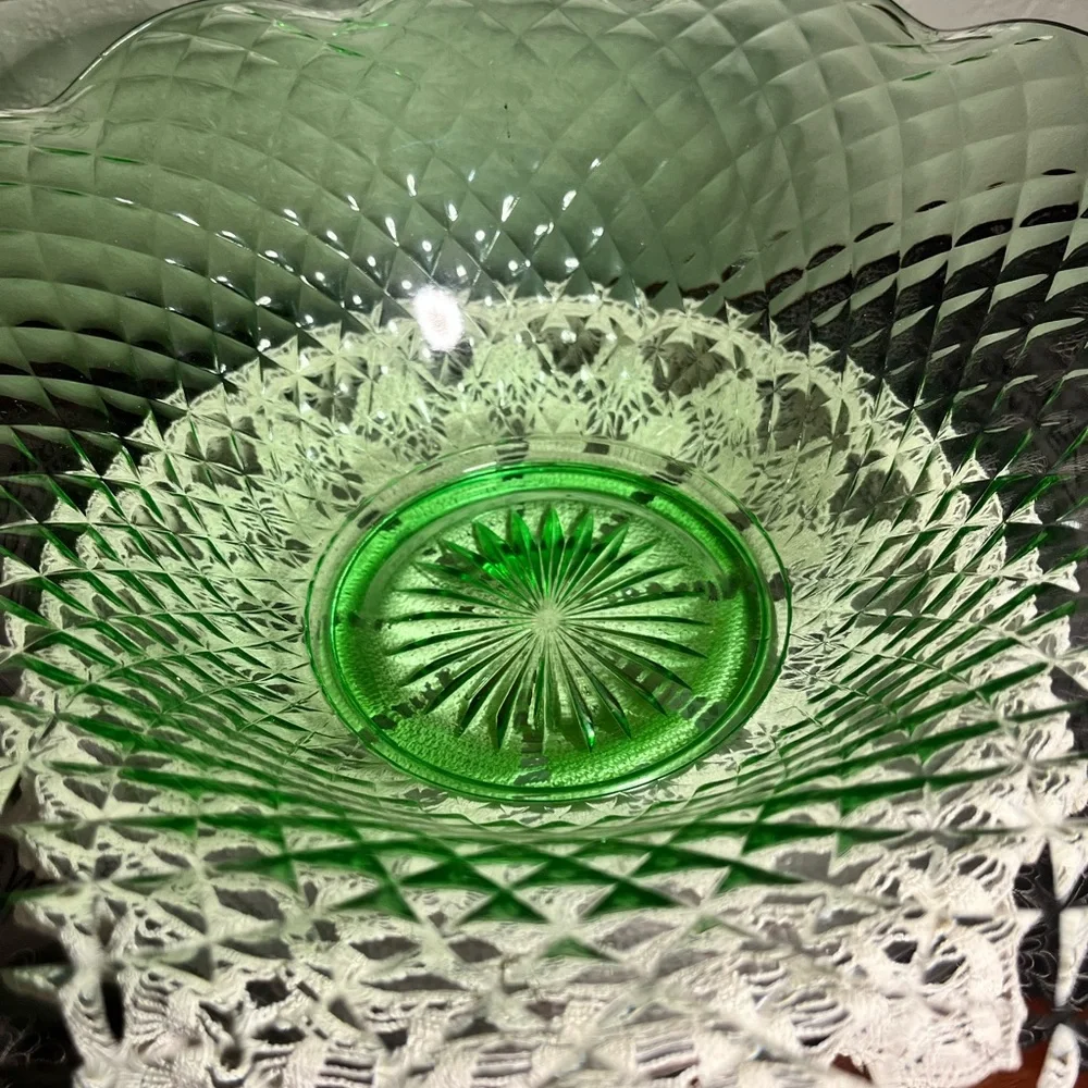 Vintage Emerald Green Diamond Point Art Glass Basket Bowl 12”